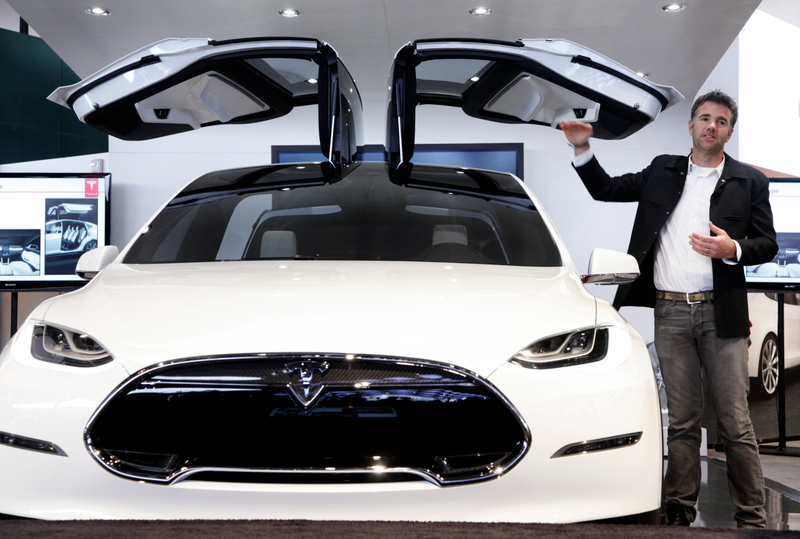 Illustration for article titled How Texas's Absurd Anti-Tesla Laws Turn Car Buying Into A Joke